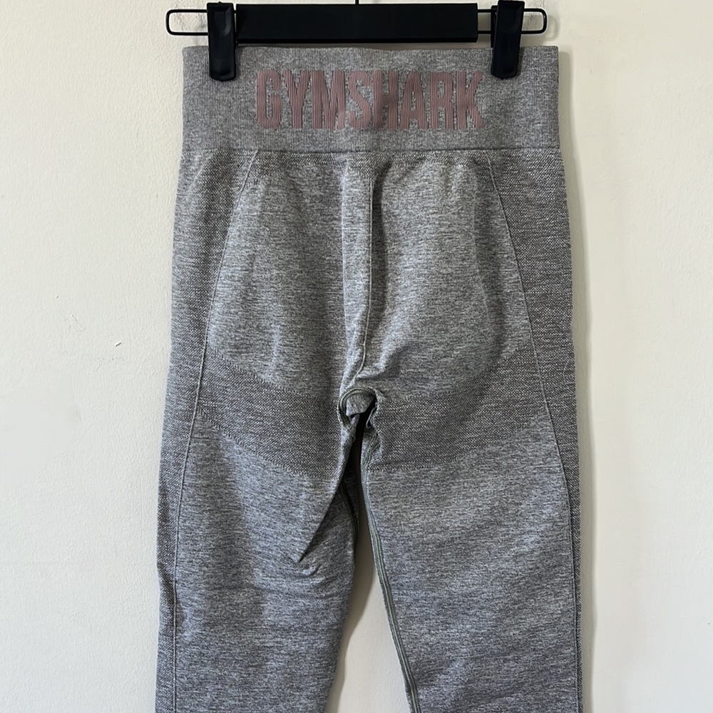 Gymshark Flex High Waisted Grey Pink Leggings Size Medium - Picture 6 of 9